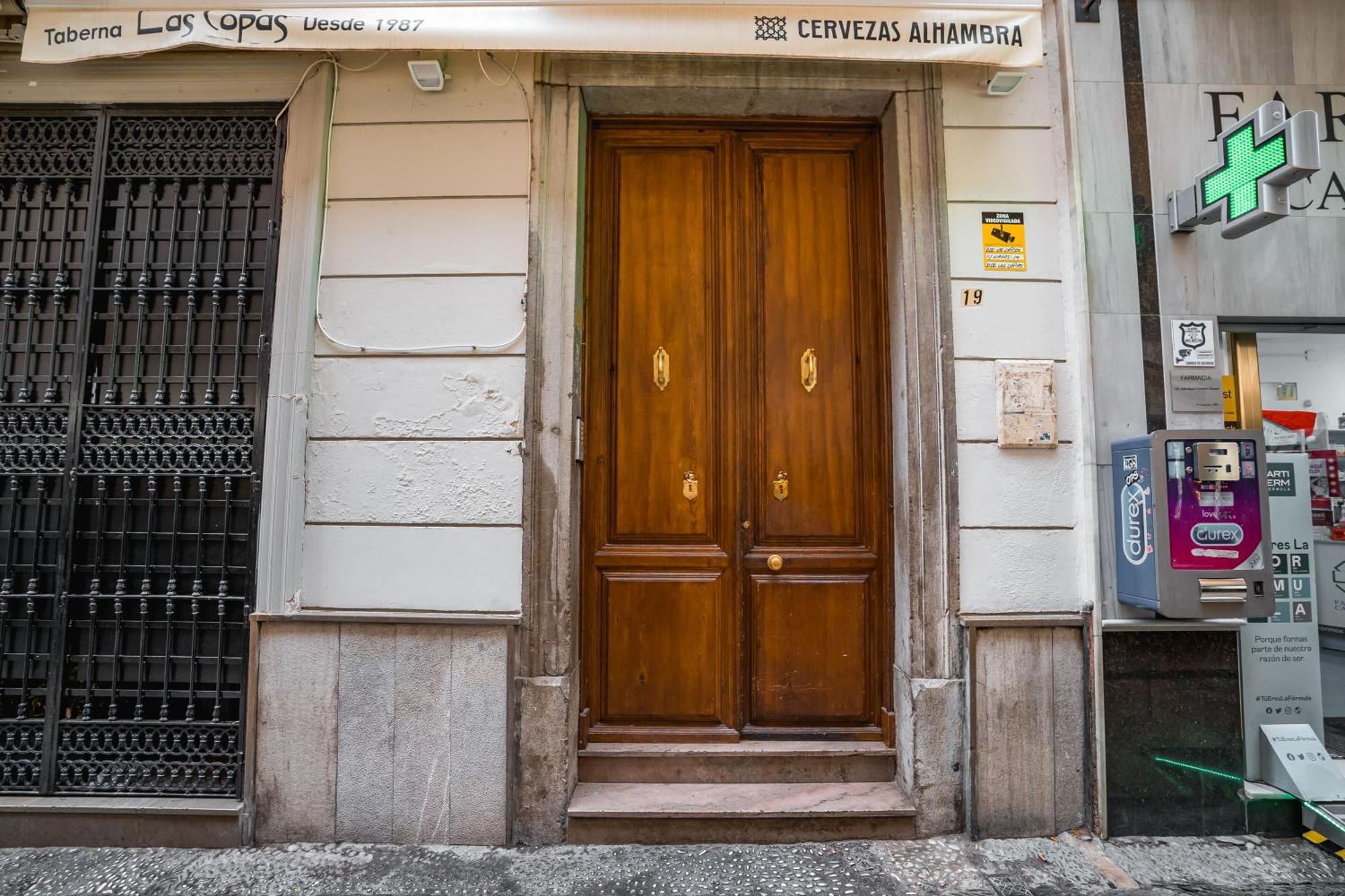Qh Ayuntamiento Apartment Гранада Екстериор снимка