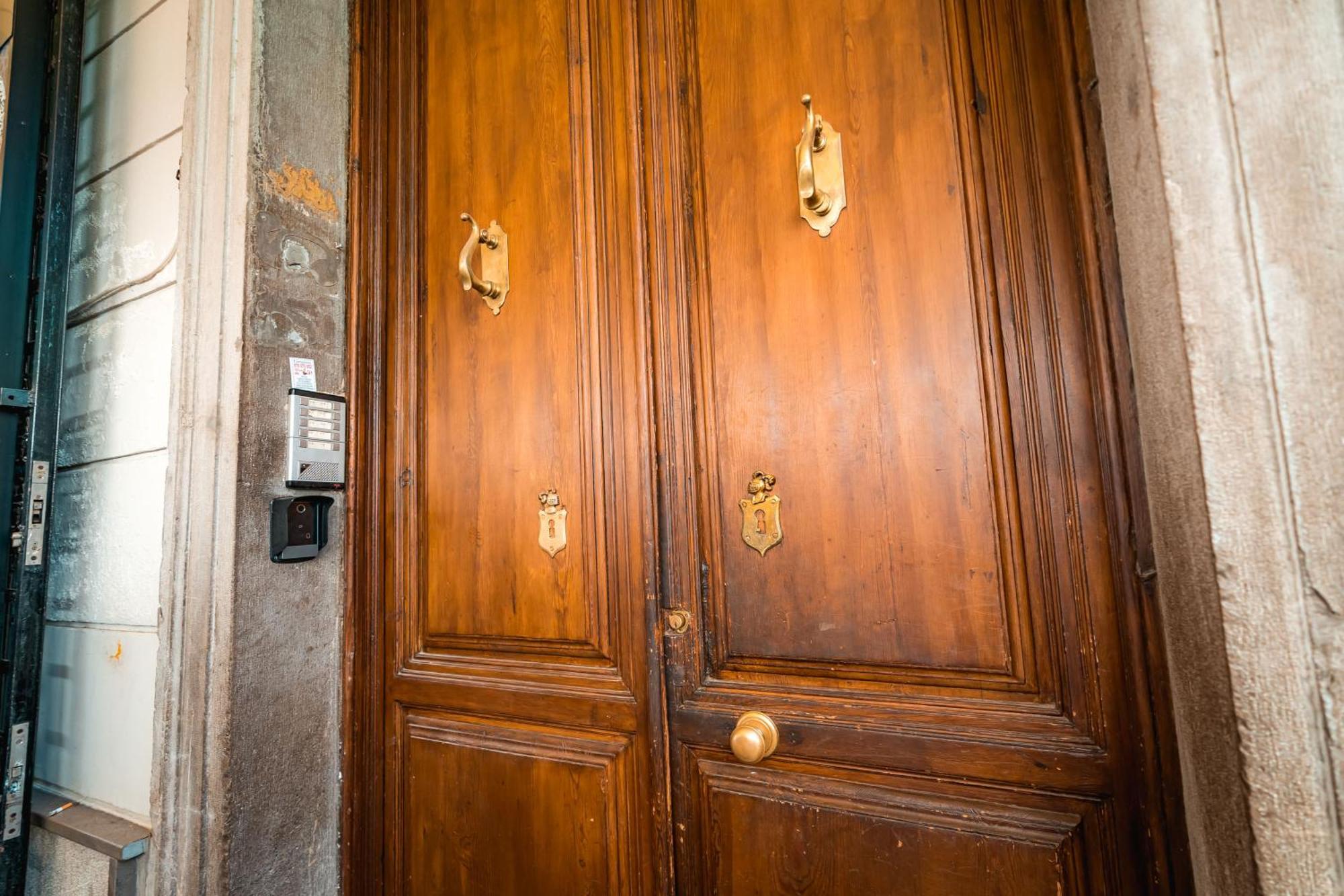Qh Ayuntamiento Apartment Гранада Екстериор снимка