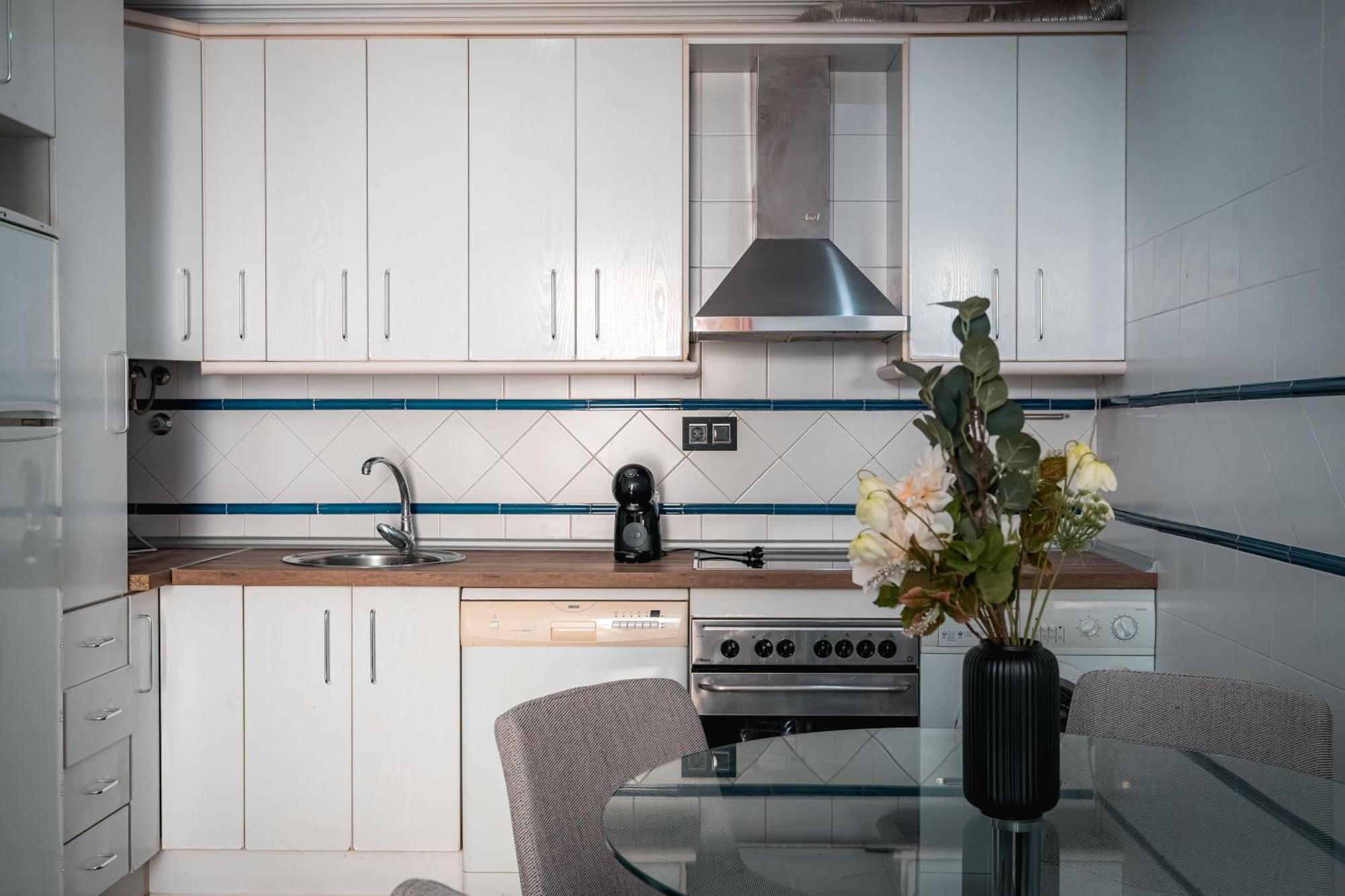 Qh Ayuntamiento Apartment Гранада Екстериор снимка