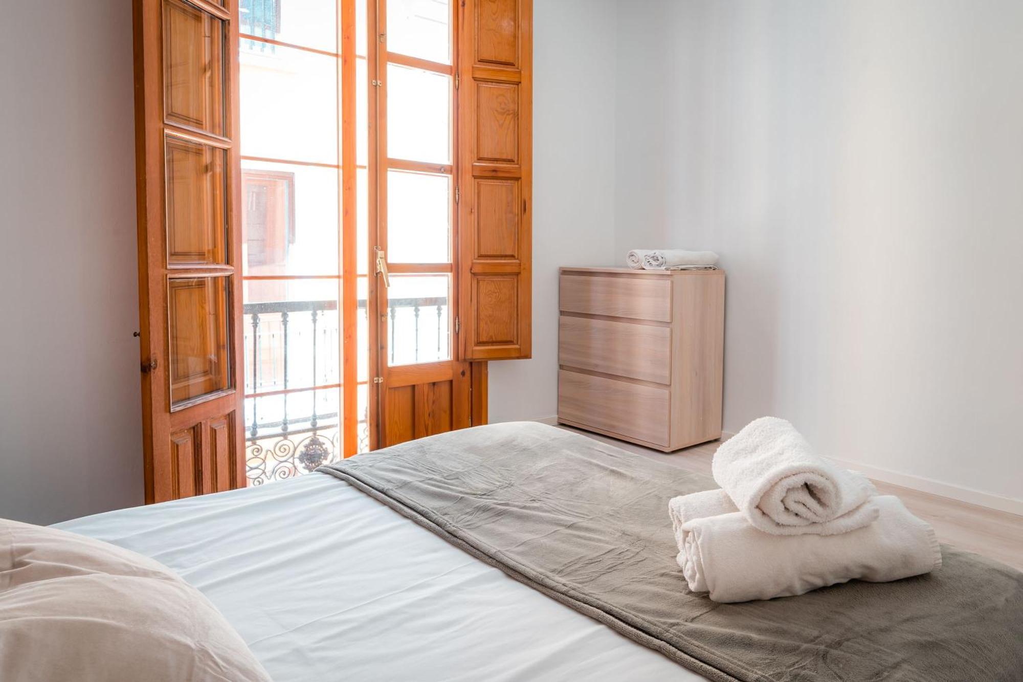 Qh Ayuntamiento Apartment Гранада Екстериор снимка